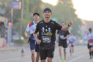 BIB: 3674
                            <button type="button" onclick="openModal(6410537)" class="btn btn-primary btn-sm float-right btn-popup" data-toggle="modal" data-target=".modal-high-quality">
                        <i class="fas fa-shopping-cart"></i> Add to Cart
                    </button>
                                            <button type="button" onclick="isThisMe(6410537, true)" class="btn btn-success btn-sm float-right btn-popup btn-isme hidden" data-toggle="tooltip" data-placement="bottom" title="นี่คือรูปของคุณใช่ไหม คลิกที่นี่เพื่อเอาเข้าอัลบั้ม">
                        <i class="fas fa-plus"></i> Add to album
                    </button>
                    <button type="button" onclick="isThisMe(6410537, false)" class="btn btn-warning btn-sm float-right btn-popup btn-isnotme hidden">
                        <i class="fas fa-ban"></i> Remove from album
                    </button>