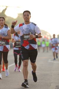 BIB: 2889, 8154
                            <button type="button" onclick="openModal(6423467)" class="btn btn-primary btn-sm float-right btn-popup" data-toggle="modal" data-target=".modal-high-quality">
                        <i class="fas fa-shopping-cart"></i> Add to Cart
                    </button>
                                            <button type="button" onclick="isThisMe(6423467, true)" class="btn btn-success btn-sm float-right btn-popup btn-isme hidden" data-toggle="tooltip" data-placement="bottom" title="นี่คือรูปของคุณใช่ไหม คลิกที่นี่เพื่อเอาเข้าอัลบั้ม">
                        <i class="fas fa-plus"></i> Add to album
                    </button>
                    <button type="button" onclick="isThisMe(6423467, false)" class="btn btn-warning btn-sm float-right btn-popup btn-isnotme hidden">
                        <i class="fas fa-ban"></i> Remove from album
                    </button>