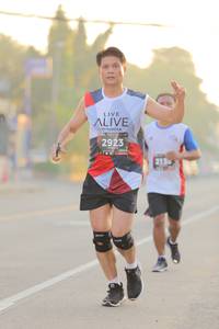 BIB: 2923, 213
                            <button type="button" onclick="openModal(6416548)" class="btn btn-primary btn-sm float-right btn-popup" data-toggle="modal" data-target=".modal-high-quality">
                        <i class="fas fa-shopping-cart"></i> Add to Cart
                    </button>
                                            <button type="button" onclick="isThisMe(6416548, true)" class="btn btn-success btn-sm float-right btn-popup btn-isme hidden" data-toggle="tooltip" data-placement="bottom" title="นี่คือรูปของคุณใช่ไหม คลิกที่นี่เพื่อเอาเข้าอัลบั้ม">
                        <i class="fas fa-plus"></i> Add to album
                    </button>
                    <button type="button" onclick="isThisMe(6416548, false)" class="btn btn-warning btn-sm float-right btn-popup btn-isnotme hidden">
                        <i class="fas fa-ban"></i> Remove from album
                    </button>