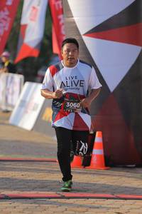 BIB: 3060
                            <button type="button" onclick="openModal(6428582)" class="btn btn-primary btn-sm float-right btn-popup" data-toggle="modal" data-target=".modal-high-quality">
                        <i class="fas fa-shopping-cart"></i> Add to Cart
                    </button>
                                            <button type="button" onclick="isThisMe(6428582, true)" class="btn btn-success btn-sm float-right btn-popup btn-isme hidden" data-toggle="tooltip" data-placement="bottom" title="นี่คือรูปของคุณใช่ไหม คลิกที่นี่เพื่อเอาเข้าอัลบั้ม">
                        <i class="fas fa-plus"></i> Add to album
                    </button>
                    <button type="button" onclick="isThisMe(6428582, false)" class="btn btn-warning btn-sm float-right btn-popup btn-isnotme hidden">
                        <i class="fas fa-ban"></i> Remove from album
                    </button>