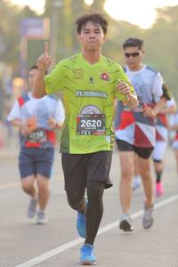 BIB: 2620
                            <button type="button" onclick="openModal(6411646)" class="btn btn-primary btn-sm float-right btn-popup" data-toggle="modal" data-target=".modal-high-quality">
                        <i class="fas fa-shopping-cart"></i> Add to Cart
                    </button>
                                            <button type="button" onclick="isThisMe(6411646, true)" class="btn btn-success btn-sm float-right btn-popup btn-isme hidden" data-toggle="tooltip" data-placement="bottom" title="นี่คือรูปของคุณใช่ไหม คลิกที่นี่เพื่อเอาเข้าอัลบั้ม">
                        <i class="fas fa-plus"></i> Add to album
                    </button>
                    <button type="button" onclick="isThisMe(6411646, false)" class="btn btn-warning btn-sm float-right btn-popup btn-isnotme hidden">
                        <i class="fas fa-ban"></i> Remove from album
                    </button>