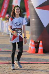 BIB: 3894
                            <button type="button" onclick="openModal(6428119)" class="btn btn-primary btn-sm float-right btn-popup" data-toggle="modal" data-target=".modal-high-quality">
                        <i class="fas fa-shopping-cart"></i> Add to Cart
                    </button>
                                            <button type="button" onclick="isThisMe(6428119, true)" class="btn btn-success btn-sm float-right btn-popup btn-isme hidden" data-toggle="tooltip" data-placement="bottom" title="นี่คือรูปของคุณใช่ไหม คลิกที่นี่เพื่อเอาเข้าอัลบั้ม">
                        <i class="fas fa-plus"></i> Add to album
                    </button>
                    <button type="button" onclick="isThisMe(6428119, false)" class="btn btn-warning btn-sm float-right btn-popup btn-isnotme hidden">
                        <i class="fas fa-ban"></i> Remove from album
                    </button>