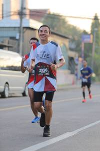 BIB: 2936
                            <button type="button" onclick="openModal(6410491)" class="btn btn-primary btn-sm float-right btn-popup" data-toggle="modal" data-target=".modal-high-quality">
                        <i class="fas fa-shopping-cart"></i> Add to Cart
                    </button>
                                            <button type="button" onclick="isThisMe(6410491, true)" class="btn btn-success btn-sm float-right btn-popup btn-isme hidden" data-toggle="tooltip" data-placement="bottom" title="นี่คือรูปของคุณใช่ไหม คลิกที่นี่เพื่อเอาเข้าอัลบั้ม">
                        <i class="fas fa-plus"></i> Add to album
                    </button>
                    <button type="button" onclick="isThisMe(6410491, false)" class="btn btn-warning btn-sm float-right btn-popup btn-isnotme hidden">
                        <i class="fas fa-ban"></i> Remove from album
                    </button>