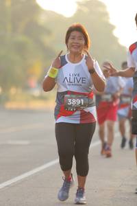 BIB: 3891, 120
                            <button type="button" onclick="openModal(6424871)" class="btn btn-primary btn-sm float-right btn-popup" data-toggle="modal" data-target=".modal-high-quality">
                        <i class="fas fa-shopping-cart"></i> Add to Cart
                    </button>
                                            <button type="button" onclick="isThisMe(6424871, true)" class="btn btn-success btn-sm float-right btn-popup btn-isme hidden" data-toggle="tooltip" data-placement="bottom" title="นี่คือรูปของคุณใช่ไหม คลิกที่นี่เพื่อเอาเข้าอัลบั้ม">
                        <i class="fas fa-plus"></i> Add to album
                    </button>
                    <button type="button" onclick="isThisMe(6424871, false)" class="btn btn-warning btn-sm float-right btn-popup btn-isnotme hidden">
                        <i class="fas fa-ban"></i> Remove from album
                    </button>