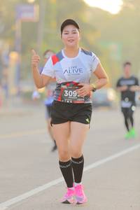 BIB: 309, 128
                            <button type="button" onclick="openModal(6416502)" class="btn btn-primary btn-sm float-right btn-popup" data-toggle="modal" data-target=".modal-high-quality">
                        <i class="fas fa-shopping-cart"></i> Add to Cart
                    </button>
                                            <button type="button" onclick="isThisMe(6416502, true)" class="btn btn-success btn-sm float-right btn-popup btn-isme hidden" data-toggle="tooltip" data-placement="bottom" title="นี่คือรูปของคุณใช่ไหม คลิกที่นี่เพื่อเอาเข้าอัลบั้ม">
                        <i class="fas fa-plus"></i> Add to album
                    </button>
                    <button type="button" onclick="isThisMe(6416502, false)" class="btn btn-warning btn-sm float-right btn-popup btn-isnotme hidden">
                        <i class="fas fa-ban"></i> Remove from album
                    </button>