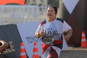 BIB: 6550
                            <button type="button" onclick="openModal(6434531)" class="btn btn-primary btn-sm float-right btn-popup" data-toggle="modal" data-target=".modal-high-quality">
                        <i class="fas fa-shopping-cart"></i> Add to Cart
                    </button>
                                            <button type="button" onclick="isThisMe(6434531, true)" class="btn btn-success btn-sm float-right btn-popup btn-isme hidden" data-toggle="tooltip" data-placement="bottom" title="นี่คือรูปของคุณใช่ไหม คลิกที่นี่เพื่อเอาเข้าอัลบั้ม">
                        <i class="fas fa-plus"></i> Add to album
                    </button>
                    <button type="button" onclick="isThisMe(6434531, false)" class="btn btn-warning btn-sm float-right btn-popup btn-isnotme hidden">
                        <i class="fas fa-ban"></i> Remove from album
                    </button>