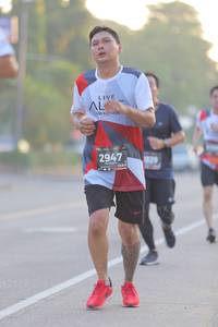 BIB: 2947, 829
                            <button type="button" onclick="openModal(6411224)" class="btn btn-primary btn-sm float-right btn-popup" data-toggle="modal" data-target=".modal-high-quality">
                        <i class="fas fa-shopping-cart"></i> Add to Cart
                    </button>
                                            <button type="button" onclick="isThisMe(6411224, true)" class="btn btn-success btn-sm float-right btn-popup btn-isme hidden" data-toggle="tooltip" data-placement="bottom" title="นี่คือรูปของคุณใช่ไหม คลิกที่นี่เพื่อเอาเข้าอัลบั้ม">
                        <i class="fas fa-plus"></i> Add to album
                    </button>
                    <button type="button" onclick="isThisMe(6411224, false)" class="btn btn-warning btn-sm float-right btn-popup btn-isnotme hidden">
                        <i class="fas fa-ban"></i> Remove from album
                    </button>