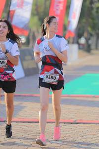 BIB: 6350
                            <button type="button" onclick="openModal(6428753)" class="btn btn-primary btn-sm float-right btn-popup" data-toggle="modal" data-target=".modal-high-quality">
                        <i class="fas fa-shopping-cart"></i> Add to Cart
                    </button>
                                            <button type="button" onclick="isThisMe(6428753, true)" class="btn btn-success btn-sm float-right btn-popup btn-isme hidden" data-toggle="tooltip" data-placement="bottom" title="นี่คือรูปของคุณใช่ไหม คลิกที่นี่เพื่อเอาเข้าอัลบั้ม">
                        <i class="fas fa-plus"></i> Add to album
                    </button>
                    <button type="button" onclick="isThisMe(6428753, false)" class="btn btn-warning btn-sm float-right btn-popup btn-isnotme hidden">
                        <i class="fas fa-ban"></i> Remove from album
                    </button>