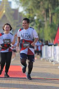 BIB: 3162, 3798
                            <button type="button" onclick="openModal(6428881)" class="btn btn-primary btn-sm float-right btn-popup" data-toggle="modal" data-target=".modal-high-quality">
                        <i class="fas fa-shopping-cart"></i> Add to Cart
                    </button>
                                            <button type="button" onclick="isThisMe(6428881, true)" class="btn btn-success btn-sm float-right btn-popup btn-isme hidden" data-toggle="tooltip" data-placement="bottom" title="นี่คือรูปของคุณใช่ไหม คลิกที่นี่เพื่อเอาเข้าอัลบั้ม">
                        <i class="fas fa-plus"></i> Add to album
                    </button>
                    <button type="button" onclick="isThisMe(6428881, false)" class="btn btn-warning btn-sm float-right btn-popup btn-isnotme hidden">
                        <i class="fas fa-ban"></i> Remove from album
                    </button>