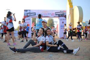 BIB: 128, 635
                            <button type="button" onclick="openModal(6425941)" class="btn btn-primary btn-sm float-right btn-popup" data-toggle="modal" data-target=".modal-high-quality">
                        <i class="fas fa-shopping-cart"></i> Add to Cart
                    </button>
                                            <button type="button" onclick="isThisMe(6425941, true)" class="btn btn-success btn-sm float-right btn-popup btn-isme hidden" data-toggle="tooltip" data-placement="bottom" title="นี่คือรูปของคุณใช่ไหม คลิกที่นี่เพื่อเอาเข้าอัลบั้ม">
                        <i class="fas fa-plus"></i> Add to album
                    </button>
                    <button type="button" onclick="isThisMe(6425941, false)" class="btn btn-warning btn-sm float-right btn-popup btn-isnotme hidden">
                        <i class="fas fa-ban"></i> Remove from album
                    </button>