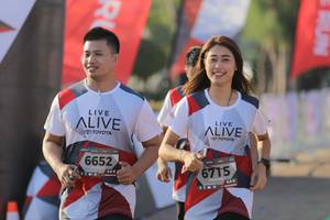 BIB: 6652, 6715
                            <button type="button" onclick="openModal(6432793)" class="btn btn-primary btn-sm float-right btn-popup" data-toggle="modal" data-target=".modal-high-quality">
                        <i class="fas fa-shopping-cart"></i> Add to Cart
                    </button>
                                            <button type="button" onclick="isThisMe(6432793, true)" class="btn btn-success btn-sm float-right btn-popup btn-isme hidden" data-toggle="tooltip" data-placement="bottom" title="นี่คือรูปของคุณใช่ไหม คลิกที่นี่เพื่อเอาเข้าอัลบั้ม">
                        <i class="fas fa-plus"></i> Add to album
                    </button>
                    <button type="button" onclick="isThisMe(6432793, false)" class="btn btn-warning btn-sm float-right btn-popup btn-isnotme hidden">
                        <i class="fas fa-ban"></i> Remove from album
                    </button>