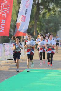 BIB: 651, 2019
                            <button type="button" onclick="openModal(6427520)" class="btn btn-primary btn-sm float-right btn-popup" data-toggle="modal" data-target=".modal-high-quality">
                        <i class="fas fa-shopping-cart"></i> Add to Cart
                    </button>
                                            <button type="button" onclick="isThisMe(6427520, true)" class="btn btn-success btn-sm float-right btn-popup btn-isme hidden" data-toggle="tooltip" data-placement="bottom" title="นี่คือรูปของคุณใช่ไหม คลิกที่นี่เพื่อเอาเข้าอัลบั้ม">
                        <i class="fas fa-plus"></i> Add to album
                    </button>
                    <button type="button" onclick="isThisMe(6427520, false)" class="btn btn-warning btn-sm float-right btn-popup btn-isnotme hidden">
                        <i class="fas fa-ban"></i> Remove from album
                    </button>