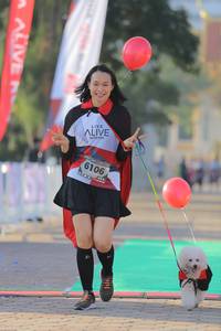 BIB: 6106
                            <button type="button" onclick="openModal(6434845)" class="btn btn-primary btn-sm float-right btn-popup" data-toggle="modal" data-target=".modal-high-quality">
                        <i class="fas fa-shopping-cart"></i> Add to Cart
                    </button>
                                            <button type="button" onclick="isThisMe(6434845, true)" class="btn btn-success btn-sm float-right btn-popup btn-isme hidden" data-toggle="tooltip" data-placement="bottom" title="นี่คือรูปของคุณใช่ไหม คลิกที่นี่เพื่อเอาเข้าอัลบั้ม">
                        <i class="fas fa-plus"></i> Add to album
                    </button>
                    <button type="button" onclick="isThisMe(6434845, false)" class="btn btn-warning btn-sm float-right btn-popup btn-isnotme hidden">
                        <i class="fas fa-ban"></i> Remove from album
                    </button>