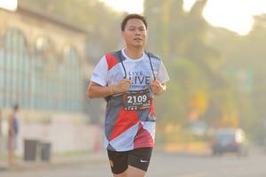 BIB: 2109
                            <button type="button" onclick="openModal(6416969)" class="btn btn-primary btn-sm float-right btn-popup" data-toggle="modal" data-target=".modal-high-quality">
                        <i class="fas fa-shopping-cart"></i> Add to Cart
                    </button>
                                            <button type="button" onclick="isThisMe(6416969, true)" class="btn btn-success btn-sm float-right btn-popup btn-isme hidden" data-toggle="tooltip" data-placement="bottom" title="นี่คือรูปของคุณใช่ไหม คลิกที่นี่เพื่อเอาเข้าอัลบั้ม">
                        <i class="fas fa-plus"></i> Add to album
                    </button>
                    <button type="button" onclick="isThisMe(6416969, false)" class="btn btn-warning btn-sm float-right btn-popup btn-isnotme hidden">
                        <i class="fas fa-ban"></i> Remove from album
                    </button>