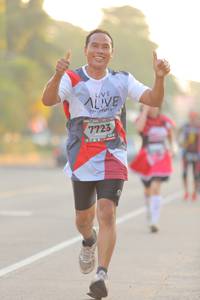 BIB: 7723
                            <button type="button" onclick="openModal(6416123)" class="btn btn-primary btn-sm float-right btn-popup" data-toggle="modal" data-target=".modal-high-quality">
                        <i class="fas fa-shopping-cart"></i> Add to Cart
                    </button>
                                            <button type="button" onclick="isThisMe(6416123, true)" class="btn btn-success btn-sm float-right btn-popup btn-isme hidden" data-toggle="tooltip" data-placement="bottom" title="นี่คือรูปของคุณใช่ไหม คลิกที่นี่เพื่อเอาเข้าอัลบั้ม">
                        <i class="fas fa-plus"></i> Add to album
                    </button>
                    <button type="button" onclick="isThisMe(6416123, false)" class="btn btn-warning btn-sm float-right btn-popup btn-isnotme hidden">
                        <i class="fas fa-ban"></i> Remove from album
                    </button>