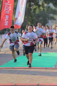 BIB: 764
                            <button type="button" onclick="openModal(6428463)" class="btn btn-primary btn-sm float-right btn-popup" data-toggle="modal" data-target=".modal-high-quality">
                        <i class="fas fa-shopping-cart"></i> Add to Cart
                    </button>
                                            <button type="button" onclick="isThisMe(6428463, true)" class="btn btn-success btn-sm float-right btn-popup btn-isme hidden" data-toggle="tooltip" data-placement="bottom" title="นี่คือรูปของคุณใช่ไหม คลิกที่นี่เพื่อเอาเข้าอัลบั้ม">
                        <i class="fas fa-plus"></i> Add to album
                    </button>
                    <button type="button" onclick="isThisMe(6428463, false)" class="btn btn-warning btn-sm float-right btn-popup btn-isnotme hidden">
                        <i class="fas fa-ban"></i> Remove from album
                    </button>