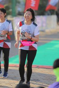 BIB: 607
                            <button type="button" onclick="openModal(6434935)" class="btn btn-primary btn-sm float-right btn-popup" data-toggle="modal" data-target=".modal-high-quality">
                        <i class="fas fa-shopping-cart"></i> Add to Cart
                    </button>
                                            <button type="button" onclick="isThisMe(6434935, true)" class="btn btn-success btn-sm float-right btn-popup btn-isme hidden" data-toggle="tooltip" data-placement="bottom" title="นี่คือรูปของคุณใช่ไหม คลิกที่นี่เพื่อเอาเข้าอัลบั้ม">
                        <i class="fas fa-plus"></i> Add to album
                    </button>
                    <button type="button" onclick="isThisMe(6434935, false)" class="btn btn-warning btn-sm float-right btn-popup btn-isnotme hidden">
                        <i class="fas fa-ban"></i> Remove from album
                    </button>