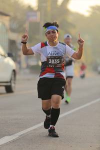 BIB: 3835, 120
                            <button type="button" onclick="openModal(6425055)" class="btn btn-primary btn-sm float-right btn-popup" data-toggle="modal" data-target=".modal-high-quality">
                        <i class="fas fa-shopping-cart"></i> Add to Cart
                    </button>
                                            <button type="button" onclick="isThisMe(6425055, true)" class="btn btn-success btn-sm float-right btn-popup btn-isme hidden" data-toggle="tooltip" data-placement="bottom" title="นี่คือรูปของคุณใช่ไหม คลิกที่นี่เพื่อเอาเข้าอัลบั้ม">
                        <i class="fas fa-plus"></i> Add to album
                    </button>
                    <button type="button" onclick="isThisMe(6425055, false)" class="btn btn-warning btn-sm float-right btn-popup btn-isnotme hidden">
                        <i class="fas fa-ban"></i> Remove from album
                    </button>