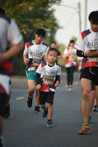 BIB: 6922, 7998
                            <button type="button" onclick="openModal(6382307)" class="btn btn-primary btn-sm float-right btn-popup" data-toggle="modal" data-target=".modal-high-quality">
                        <i class="fas fa-shopping-cart"></i> Add to Cart
                    </button>
                                            <button type="button" onclick="isThisMe(6382307, true)" class="btn btn-success btn-sm float-right btn-popup btn-isme hidden" data-toggle="tooltip" data-placement="bottom" title="นี่คือรูปของคุณใช่ไหม คลิกที่นี่เพื่อเอาเข้าอัลบั้ม">
                        <i class="fas fa-plus"></i> Add to album
                    </button>
                    <button type="button" onclick="isThisMe(6382307, false)" class="btn btn-warning btn-sm float-right btn-popup btn-isnotme hidden">
                        <i class="fas fa-ban"></i> Remove from album
                    </button>