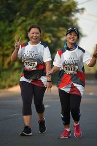 BIB: 7527, 7812
                            <button type="button" onclick="openModal(6386915)" class="btn btn-primary btn-sm float-right btn-popup" data-toggle="modal" data-target=".modal-high-quality">
                        <i class="fas fa-shopping-cart"></i> Add to Cart
                    </button>
                                            <button type="button" onclick="isThisMe(6386915, true)" class="btn btn-success btn-sm float-right btn-popup btn-isme hidden" data-toggle="tooltip" data-placement="bottom" title="นี่คือรูปของคุณใช่ไหม คลิกที่นี่เพื่อเอาเข้าอัลบั้ม">
                        <i class="fas fa-plus"></i> Add to album
                    </button>
                    <button type="button" onclick="isThisMe(6386915, false)" class="btn btn-warning btn-sm float-right btn-popup btn-isnotme hidden">
                        <i class="fas fa-ban"></i> Remove from album
                    </button>