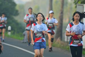 BIB: 2158, 3883
                            <button type="button" onclick="openModal(6403509)" class="btn btn-primary btn-sm float-right btn-popup" data-toggle="modal" data-target=".modal-high-quality">
                        <i class="fas fa-shopping-cart"></i> Add to Cart
                    </button>
                                            <button type="button" onclick="isThisMe(6403509, true)" class="btn btn-success btn-sm float-right btn-popup btn-isme hidden" data-toggle="tooltip" data-placement="bottom" title="นี่คือรูปของคุณใช่ไหม คลิกที่นี่เพื่อเอาเข้าอัลบั้ม">
                        <i class="fas fa-plus"></i> Add to album
                    </button>
                    <button type="button" onclick="isThisMe(6403509, false)" class="btn btn-warning btn-sm float-right btn-popup btn-isnotme hidden">
                        <i class="fas fa-ban"></i> Remove from album
                    </button>