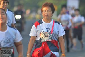 BIB: 6847, 7560
                            <button type="button" onclick="openModal(6417535)" class="btn btn-primary btn-sm float-right btn-popup" data-toggle="modal" data-target=".modal-high-quality">
                        <i class="fas fa-shopping-cart"></i> Add to Cart
                    </button>
                                            <button type="button" onclick="isThisMe(6417535, true)" class="btn btn-success btn-sm float-right btn-popup btn-isme hidden" data-toggle="tooltip" data-placement="bottom" title="นี่คือรูปของคุณใช่ไหม คลิกที่นี่เพื่อเอาเข้าอัลบั้ม">
                        <i class="fas fa-plus"></i> Add to album
                    </button>
                    <button type="button" onclick="isThisMe(6417535, false)" class="btn btn-warning btn-sm float-right btn-popup btn-isnotme hidden">
                        <i class="fas fa-ban"></i> Remove from album
                    </button>