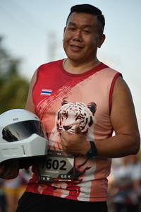 BIB: 602
                            <button type="button" onclick="openModal(6385228)" class="btn btn-primary btn-sm float-right btn-popup" data-toggle="modal" data-target=".modal-high-quality">
                        <i class="fas fa-shopping-cart"></i> Add to Cart
                    </button>
                                            <button type="button" onclick="isThisMe(6385228, true)" class="btn btn-success btn-sm float-right btn-popup btn-isme hidden" data-toggle="tooltip" data-placement="bottom" title="นี่คือรูปของคุณใช่ไหม คลิกที่นี่เพื่อเอาเข้าอัลบั้ม">
                        <i class="fas fa-plus"></i> Add to album
                    </button>
                    <button type="button" onclick="isThisMe(6385228, false)" class="btn btn-warning btn-sm float-right btn-popup btn-isnotme hidden">
                        <i class="fas fa-ban"></i> Remove from album
                    </button>