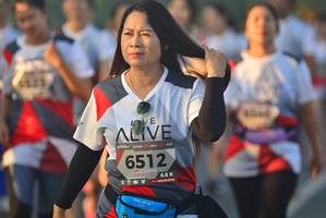 BIB: 6512
                            <button type="button" onclick="openModal(6416235)" class="btn btn-primary btn-sm float-right btn-popup" data-toggle="modal" data-target=".modal-high-quality">
                        <i class="fas fa-shopping-cart"></i> Add to Cart
                    </button>
                                            <button type="button" onclick="isThisMe(6416235, true)" class="btn btn-success btn-sm float-right btn-popup btn-isme hidden" data-toggle="tooltip" data-placement="bottom" title="นี่คือรูปของคุณใช่ไหม คลิกที่นี่เพื่อเอาเข้าอัลบั้ม">
                        <i class="fas fa-plus"></i> Add to album
                    </button>
                    <button type="button" onclick="isThisMe(6416235, false)" class="btn btn-warning btn-sm float-right btn-popup btn-isnotme hidden">
                        <i class="fas fa-ban"></i> Remove from album
                    </button>