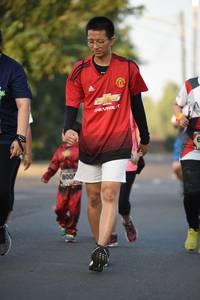 BIB: 800
                            <button type="button" onclick="openModal(6385719)" class="btn btn-primary btn-sm float-right btn-popup" data-toggle="modal" data-target=".modal-high-quality">
                        <i class="fas fa-shopping-cart"></i> Add to Cart
                    </button>
                                            <button type="button" onclick="isThisMe(6385719, true)" class="btn btn-success btn-sm float-right btn-popup btn-isme hidden" data-toggle="tooltip" data-placement="bottom" title="นี่คือรูปของคุณใช่ไหม คลิกที่นี่เพื่อเอาเข้าอัลบั้ม">
                        <i class="fas fa-plus"></i> Add to album
                    </button>
                    <button type="button" onclick="isThisMe(6385719, false)" class="btn btn-warning btn-sm float-right btn-popup btn-isnotme hidden">
                        <i class="fas fa-ban"></i> Remove from album
                    </button>