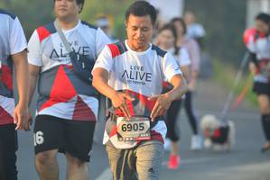 BIB: 6905
                            <button type="button" onclick="openModal(6404417)" class="btn btn-primary btn-sm float-right btn-popup" data-toggle="modal" data-target=".modal-high-quality">
                        <i class="fas fa-shopping-cart"></i> Add to Cart
                    </button>
                                            <button type="button" onclick="isThisMe(6404417, true)" class="btn btn-success btn-sm float-right btn-popup btn-isme hidden" data-toggle="tooltip" data-placement="bottom" title="นี่คือรูปของคุณใช่ไหม คลิกที่นี่เพื่อเอาเข้าอัลบั้ม">
                        <i class="fas fa-plus"></i> Add to album
                    </button>
                    <button type="button" onclick="isThisMe(6404417, false)" class="btn btn-warning btn-sm float-right btn-popup btn-isnotme hidden">
                        <i class="fas fa-ban"></i> Remove from album
                    </button>