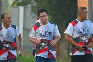 BIB: 3033, 2062, 3789, 128, 122
                            <button type="button" onclick="openModal(6403408)" class="btn btn-primary btn-sm float-right btn-popup" data-toggle="modal" data-target=".modal-high-quality">
                        <i class="fas fa-shopping-cart"></i> Add to Cart
                    </button>
                                            <button type="button" onclick="isThisMe(6403408, true)" class="btn btn-success btn-sm float-right btn-popup btn-isme hidden" data-toggle="tooltip" data-placement="bottom" title="นี่คือรูปของคุณใช่ไหม คลิกที่นี่เพื่อเอาเข้าอัลบั้ม">
                        <i class="fas fa-plus"></i> Add to album
                    </button>
                    <button type="button" onclick="isThisMe(6403408, false)" class="btn btn-warning btn-sm float-right btn-popup btn-isnotme hidden">
                        <i class="fas fa-ban"></i> Remove from album
                    </button>