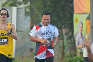 BIB: 2635, 123
                            <button type="button" onclick="openModal(6412163)" class="btn btn-primary btn-sm float-right btn-popup" data-toggle="modal" data-target=".modal-high-quality">
                        <i class="fas fa-shopping-cart"></i> Add to Cart
                    </button>
                                            <button type="button" onclick="isThisMe(6412163, true)" class="btn btn-success btn-sm float-right btn-popup btn-isme hidden" data-toggle="tooltip" data-placement="bottom" title="นี่คือรูปของคุณใช่ไหม คลิกที่นี่เพื่อเอาเข้าอัลบั้ม">
                        <i class="fas fa-plus"></i> Add to album
                    </button>
                    <button type="button" onclick="isThisMe(6412163, false)" class="btn btn-warning btn-sm float-right btn-popup btn-isnotme hidden">
                        <i class="fas fa-ban"></i> Remove from album
                    </button>