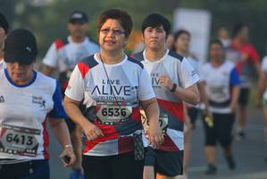 BIB: 6536, 6413
                            <button type="button" onclick="openModal(6413722)" class="btn btn-primary btn-sm float-right btn-popup" data-toggle="modal" data-target=".modal-high-quality">
                        <i class="fas fa-shopping-cart"></i> Add to Cart
                    </button>
                                            <button type="button" onclick="isThisMe(6413722, true)" class="btn btn-success btn-sm float-right btn-popup btn-isme hidden" data-toggle="tooltip" data-placement="bottom" title="นี่คือรูปของคุณใช่ไหม คลิกที่นี่เพื่อเอาเข้าอัลบั้ม">
                        <i class="fas fa-plus"></i> Add to album
                    </button>
                    <button type="button" onclick="isThisMe(6413722, false)" class="btn btn-warning btn-sm float-right btn-popup btn-isnotme hidden">
                        <i class="fas fa-ban"></i> Remove from album
                    </button>