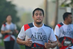 BIB: 3060
                            <button type="button" onclick="openModal(6412418)" class="btn btn-primary btn-sm float-right btn-popup" data-toggle="modal" data-target=".modal-high-quality">
                        <i class="fas fa-shopping-cart"></i> Add to Cart
                    </button>
                                            <button type="button" onclick="isThisMe(6412418, true)" class="btn btn-success btn-sm float-right btn-popup btn-isme hidden" data-toggle="tooltip" data-placement="bottom" title="นี่คือรูปของคุณใช่ไหม คลิกที่นี่เพื่อเอาเข้าอัลบั้ม">
                        <i class="fas fa-plus"></i> Add to album
                    </button>
                    <button type="button" onclick="isThisMe(6412418, false)" class="btn btn-warning btn-sm float-right btn-popup btn-isnotme hidden">
                        <i class="fas fa-ban"></i> Remove from album
                    </button>