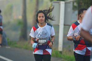 BIB: 2807
                            <button type="button" onclick="openModal(6411748)" class="btn btn-primary btn-sm float-right btn-popup" data-toggle="modal" data-target=".modal-high-quality">
                        <i class="fas fa-shopping-cart"></i> Add to Cart
                    </button>
                                            <button type="button" onclick="isThisMe(6411748, true)" class="btn btn-success btn-sm float-right btn-popup btn-isme hidden" data-toggle="tooltip" data-placement="bottom" title="นี่คือรูปของคุณใช่ไหม คลิกที่นี่เพื่อเอาเข้าอัลบั้ม">
                        <i class="fas fa-plus"></i> Add to album
                    </button>
                    <button type="button" onclick="isThisMe(6411748, false)" class="btn btn-warning btn-sm float-right btn-popup btn-isnotme hidden">
                        <i class="fas fa-ban"></i> Remove from album
                    </button>