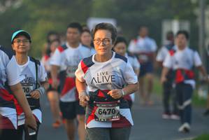 BIB: 6470
                            <button type="button" onclick="openModal(6404911)" class="btn btn-primary btn-sm float-right btn-popup" data-toggle="modal" data-target=".modal-high-quality">
                        <i class="fas fa-shopping-cart"></i> Add to Cart
                    </button>
                                            <button type="button" onclick="isThisMe(6404911, true)" class="btn btn-success btn-sm float-right btn-popup btn-isme hidden" data-toggle="tooltip" data-placement="bottom" title="นี่คือรูปของคุณใช่ไหม คลิกที่นี่เพื่อเอาเข้าอัลบั้ม">
                        <i class="fas fa-plus"></i> Add to album
                    </button>
                    <button type="button" onclick="isThisMe(6404911, false)" class="btn btn-warning btn-sm float-right btn-popup btn-isnotme hidden">
                        <i class="fas fa-ban"></i> Remove from album
                    </button>