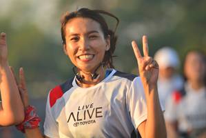 BIB: 
                            <button type="button" onclick="openModal(6416913)" class="btn btn-primary btn-sm float-right btn-popup" data-toggle="modal" data-target=".modal-high-quality">
                        <i class="fas fa-shopping-cart"></i> Add to Cart
                    </button>
                                            <button type="button" onclick="isThisMe(6416913, true)" class="btn btn-success btn-sm float-right btn-popup btn-isme hidden" data-toggle="tooltip" data-placement="bottom" title="นี่คือรูปของคุณใช่ไหม คลิกที่นี่เพื่อเอาเข้าอัลบั้ม">
                        <i class="fas fa-plus"></i> Add to album
                    </button>
                    <button type="button" onclick="isThisMe(6416913, false)" class="btn btn-warning btn-sm float-right btn-popup btn-isnotme hidden">
                        <i class="fas fa-ban"></i> Remove from album
                    </button>