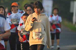 BIB: 7437, 655, 231
                            <button type="button" onclick="openModal(6417339)" class="btn btn-primary btn-sm float-right btn-popup" data-toggle="modal" data-target=".modal-high-quality">
                        <i class="fas fa-shopping-cart"></i> Add to Cart
                    </button>
                                            <button type="button" onclick="isThisMe(6417339, true)" class="btn btn-success btn-sm float-right btn-popup btn-isme hidden" data-toggle="tooltip" data-placement="bottom" title="นี่คือรูปของคุณใช่ไหม คลิกที่นี่เพื่อเอาเข้าอัลบั้ม">
                        <i class="fas fa-plus"></i> Add to album
                    </button>
                    <button type="button" onclick="isThisMe(6417339, false)" class="btn btn-warning btn-sm float-right btn-popup btn-isnotme hidden">
                        <i class="fas fa-ban"></i> Remove from album
                    </button>