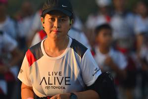 BIB: 
                            <button type="button" onclick="openModal(6413189)" class="btn btn-primary btn-sm float-right btn-popup" data-toggle="modal" data-target=".modal-high-quality">
                        <i class="fas fa-shopping-cart"></i> Add to Cart
                    </button>
                                            <button type="button" onclick="isThisMe(6413189, true)" class="btn btn-success btn-sm float-right btn-popup btn-isme hidden" data-toggle="tooltip" data-placement="bottom" title="นี่คือรูปของคุณใช่ไหม คลิกที่นี่เพื่อเอาเข้าอัลบั้ม">
                        <i class="fas fa-plus"></i> Add to album
                    </button>
                    <button type="button" onclick="isThisMe(6413189, false)" class="btn btn-warning btn-sm float-right btn-popup btn-isnotme hidden">
                        <i class="fas fa-ban"></i> Remove from album
                    </button>