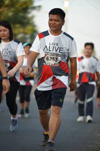 BIB: 6253
                            <button type="button" onclick="openModal(6385813)" class="btn btn-primary btn-sm float-right btn-popup" data-toggle="modal" data-target=".modal-high-quality">
                        <i class="fas fa-shopping-cart"></i> Add to Cart
                    </button>
                                            <button type="button" onclick="isThisMe(6385813, true)" class="btn btn-success btn-sm float-right btn-popup btn-isme hidden" data-toggle="tooltip" data-placement="bottom" title="นี่คือรูปของคุณใช่ไหม คลิกที่นี่เพื่อเอาเข้าอัลบั้ม">
                        <i class="fas fa-plus"></i> Add to album
                    </button>
                    <button type="button" onclick="isThisMe(6385813, false)" class="btn btn-warning btn-sm float-right btn-popup btn-isnotme hidden">
                        <i class="fas fa-ban"></i> Remove from album
                    </button>