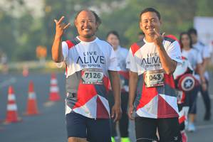 BIB: 7126, 043
                            <button type="button" onclick="openModal(6416273)" class="btn btn-primary btn-sm float-right btn-popup" data-toggle="modal" data-target=".modal-high-quality">
                        <i class="fas fa-shopping-cart"></i> Add to Cart
                    </button>
                                            <button type="button" onclick="isThisMe(6416273, true)" class="btn btn-success btn-sm float-right btn-popup btn-isme hidden" data-toggle="tooltip" data-placement="bottom" title="นี่คือรูปของคุณใช่ไหม คลิกที่นี่เพื่อเอาเข้าอัลบั้ม">
                        <i class="fas fa-plus"></i> Add to album
                    </button>
                    <button type="button" onclick="isThisMe(6416273, false)" class="btn btn-warning btn-sm float-right btn-popup btn-isnotme hidden">
                        <i class="fas fa-ban"></i> Remove from album
                    </button>