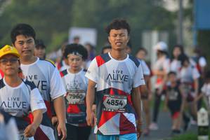 BIB: 7960, 4854
                            <button type="button" onclick="openModal(6412810)" class="btn btn-primary btn-sm float-right btn-popup" data-toggle="modal" data-target=".modal-high-quality">
                        <i class="fas fa-shopping-cart"></i> Add to Cart
                    </button>
                                            <button type="button" onclick="isThisMe(6412810, true)" class="btn btn-success btn-sm float-right btn-popup btn-isme hidden" data-toggle="tooltip" data-placement="bottom" title="นี่คือรูปของคุณใช่ไหม คลิกที่นี่เพื่อเอาเข้าอัลบั้ม">
                        <i class="fas fa-plus"></i> Add to album
                    </button>
                    <button type="button" onclick="isThisMe(6412810, false)" class="btn btn-warning btn-sm float-right btn-popup btn-isnotme hidden">
                        <i class="fas fa-ban"></i> Remove from album
                    </button>