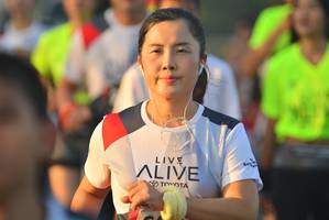 BIB: 
                            <button type="button" onclick="openModal(6402608)" class="btn btn-primary btn-sm float-right btn-popup" data-toggle="modal" data-target=".modal-high-quality">
                        <i class="fas fa-shopping-cart"></i> Add to Cart
                    </button>
                                            <button type="button" onclick="isThisMe(6402608, true)" class="btn btn-success btn-sm float-right btn-popup btn-isme hidden" data-toggle="tooltip" data-placement="bottom" title="นี่คือรูปของคุณใช่ไหม คลิกที่นี่เพื่อเอาเข้าอัลบั้ม">
                        <i class="fas fa-plus"></i> Add to album
                    </button>
                    <button type="button" onclick="isThisMe(6402608, false)" class="btn btn-warning btn-sm float-right btn-popup btn-isnotme hidden">
                        <i class="fas fa-ban"></i> Remove from album
                    </button>