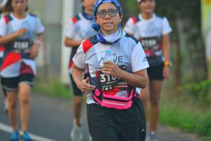 BIB: 128
                            <button type="button" onclick="openModal(6403701)" class="btn btn-primary btn-sm float-right btn-popup" data-toggle="modal" data-target=".modal-high-quality">
                        <i class="fas fa-shopping-cart"></i> Add to Cart
                    </button>
                                            <button type="button" onclick="isThisMe(6403701, true)" class="btn btn-success btn-sm float-right btn-popup btn-isme hidden" data-toggle="tooltip" data-placement="bottom" title="นี่คือรูปของคุณใช่ไหม คลิกที่นี่เพื่อเอาเข้าอัลบั้ม">
                        <i class="fas fa-plus"></i> Add to album
                    </button>
                    <button type="button" onclick="isThisMe(6403701, false)" class="btn btn-warning btn-sm float-right btn-popup btn-isnotme hidden">
                        <i class="fas fa-ban"></i> Remove from album
                    </button>