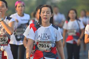 BIB: 2019, 7914
                            <button type="button" onclick="openModal(6402704)" class="btn btn-primary btn-sm float-right btn-popup" data-toggle="modal" data-target=".modal-high-quality">
                        <i class="fas fa-shopping-cart"></i> Add to Cart
                    </button>
                                            <button type="button" onclick="isThisMe(6402704, true)" class="btn btn-success btn-sm float-right btn-popup btn-isme hidden" data-toggle="tooltip" data-placement="bottom" title="นี่คือรูปของคุณใช่ไหม คลิกที่นี่เพื่อเอาเข้าอัลบั้ม">
                        <i class="fas fa-plus"></i> Add to album
                    </button>
                    <button type="button" onclick="isThisMe(6402704, false)" class="btn btn-warning btn-sm float-right btn-popup btn-isnotme hidden">
                        <i class="fas fa-ban"></i> Remove from album
                    </button>