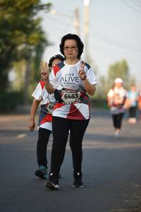 BIB: 6463
                            <button type="button" onclick="openModal(6387747)" class="btn btn-primary btn-sm float-right btn-popup" data-toggle="modal" data-target=".modal-high-quality">
                        <i class="fas fa-shopping-cart"></i> Add to Cart
                    </button>
                                            <button type="button" onclick="isThisMe(6387747, true)" class="btn btn-success btn-sm float-right btn-popup btn-isme hidden" data-toggle="tooltip" data-placement="bottom" title="นี่คือรูปของคุณใช่ไหม คลิกที่นี่เพื่อเอาเข้าอัลบั้ม">
                        <i class="fas fa-plus"></i> Add to album
                    </button>
                    <button type="button" onclick="isThisMe(6387747, false)" class="btn btn-warning btn-sm float-right btn-popup btn-isnotme hidden">
                        <i class="fas fa-ban"></i> Remove from album
                    </button>