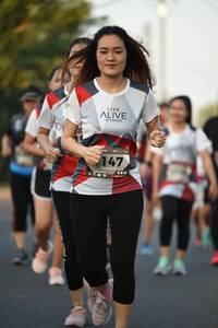 BIB: 147
                            <button type="button" onclick="openModal(6383267)" class="btn btn-primary btn-sm float-right btn-popup" data-toggle="modal" data-target=".modal-high-quality">
                        <i class="fas fa-shopping-cart"></i> Add to Cart
                    </button>
                                            <button type="button" onclick="isThisMe(6383267, true)" class="btn btn-success btn-sm float-right btn-popup btn-isme hidden" data-toggle="tooltip" data-placement="bottom" title="นี่คือรูปของคุณใช่ไหม คลิกที่นี่เพื่อเอาเข้าอัลบั้ม">
                        <i class="fas fa-plus"></i> Add to album
                    </button>
                    <button type="button" onclick="isThisMe(6383267, false)" class="btn btn-warning btn-sm float-right btn-popup btn-isnotme hidden">
                        <i class="fas fa-ban"></i> Remove from album
                    </button>