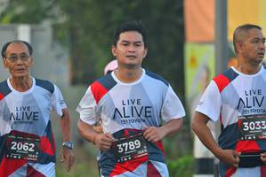 BIB: 3033, 2062, 3789, 128
                            <button type="button" onclick="openModal(6403441)" class="btn btn-primary btn-sm float-right btn-popup" data-toggle="modal" data-target=".modal-high-quality">
                        <i class="fas fa-shopping-cart"></i> Add to Cart
                    </button>
                                            <button type="button" onclick="isThisMe(6403441, true)" class="btn btn-success btn-sm float-right btn-popup btn-isme hidden" data-toggle="tooltip" data-placement="bottom" title="นี่คือรูปของคุณใช่ไหม คลิกที่นี่เพื่อเอาเข้าอัลบั้ม">
                        <i class="fas fa-plus"></i> Add to album
                    </button>
                    <button type="button" onclick="isThisMe(6403441, false)" class="btn btn-warning btn-sm float-right btn-popup btn-isnotme hidden">
                        <i class="fas fa-ban"></i> Remove from album
                    </button>