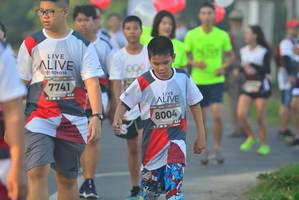 BIB: 7741, 8004
                            <button type="button" onclick="openModal(6401890)" class="btn btn-primary btn-sm float-right btn-popup" data-toggle="modal" data-target=".modal-high-quality">
                        <i class="fas fa-shopping-cart"></i> Add to Cart
                    </button>
                                            <button type="button" onclick="isThisMe(6401890, true)" class="btn btn-success btn-sm float-right btn-popup btn-isme hidden" data-toggle="tooltip" data-placement="bottom" title="นี่คือรูปของคุณใช่ไหม คลิกที่นี่เพื่อเอาเข้าอัลบั้ม">
                        <i class="fas fa-plus"></i> Add to album
                    </button>
                    <button type="button" onclick="isThisMe(6401890, false)" class="btn btn-warning btn-sm float-right btn-popup btn-isnotme hidden">
                        <i class="fas fa-ban"></i> Remove from album
                    </button>