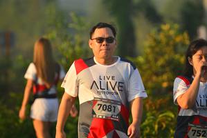 BIB: 7081, 752
                            <button type="button" onclick="openModal(6404743)" class="btn btn-primary btn-sm float-right btn-popup" data-toggle="modal" data-target=".modal-high-quality">
                        <i class="fas fa-shopping-cart"></i> Add to Cart
                    </button>
                                            <button type="button" onclick="isThisMe(6404743, true)" class="btn btn-success btn-sm float-right btn-popup btn-isme hidden" data-toggle="tooltip" data-placement="bottom" title="นี่คือรูปของคุณใช่ไหม คลิกที่นี่เพื่อเอาเข้าอัลบั้ม">
                        <i class="fas fa-plus"></i> Add to album
                    </button>
                    <button type="button" onclick="isThisMe(6404743, false)" class="btn btn-warning btn-sm float-right btn-popup btn-isnotme hidden">
                        <i class="fas fa-ban"></i> Remove from album
                    </button>